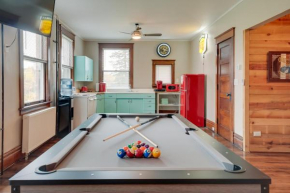 Spacious Home in Ramsay 9 Smart TVs and Pool Table!